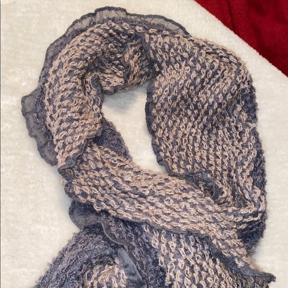 Soft cozy luxury  warm Blush pink grey scarf - Picture 7 of 10